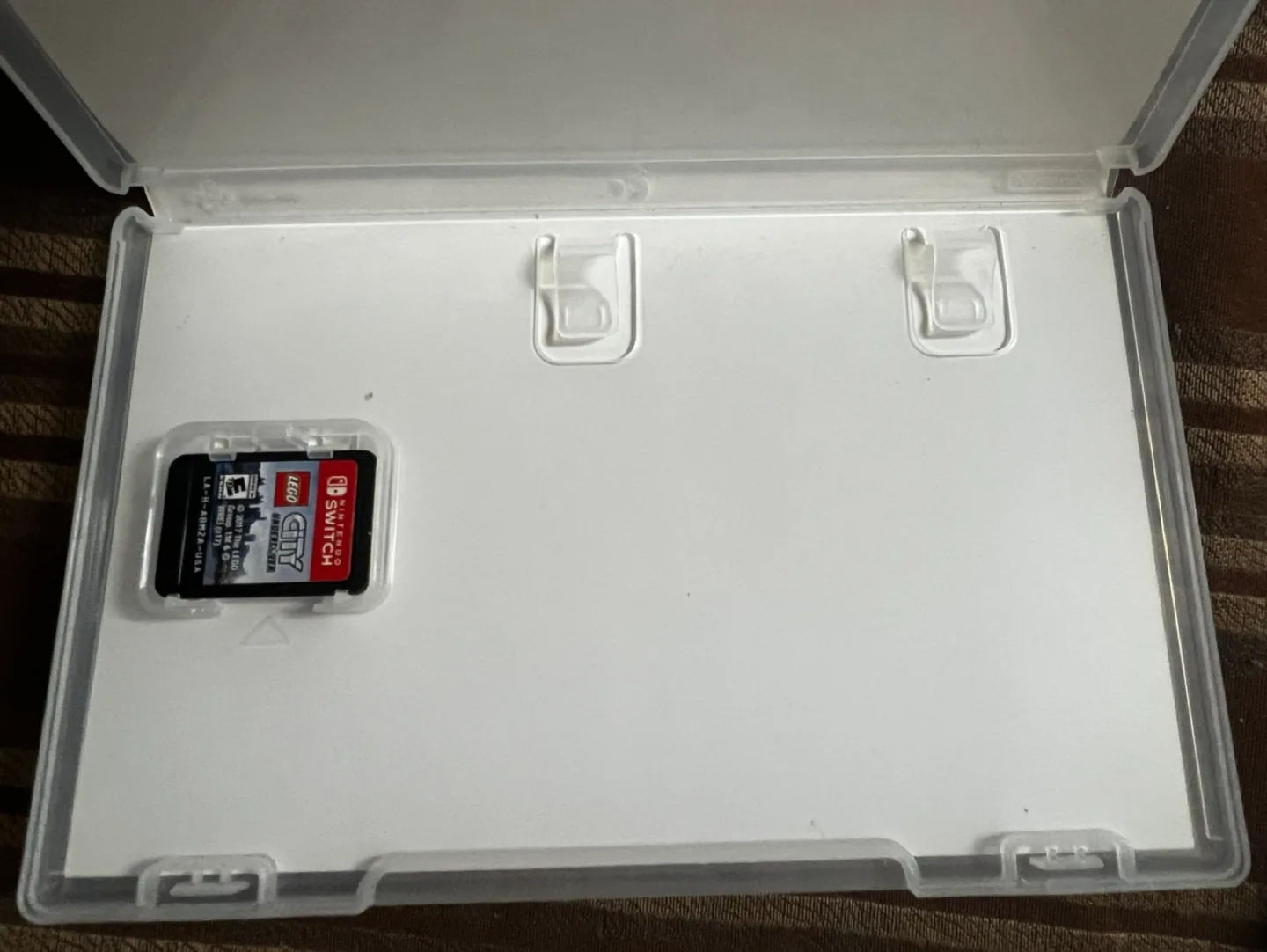 LEGO City Undercover Nintendo Switch Game image indicator(2)