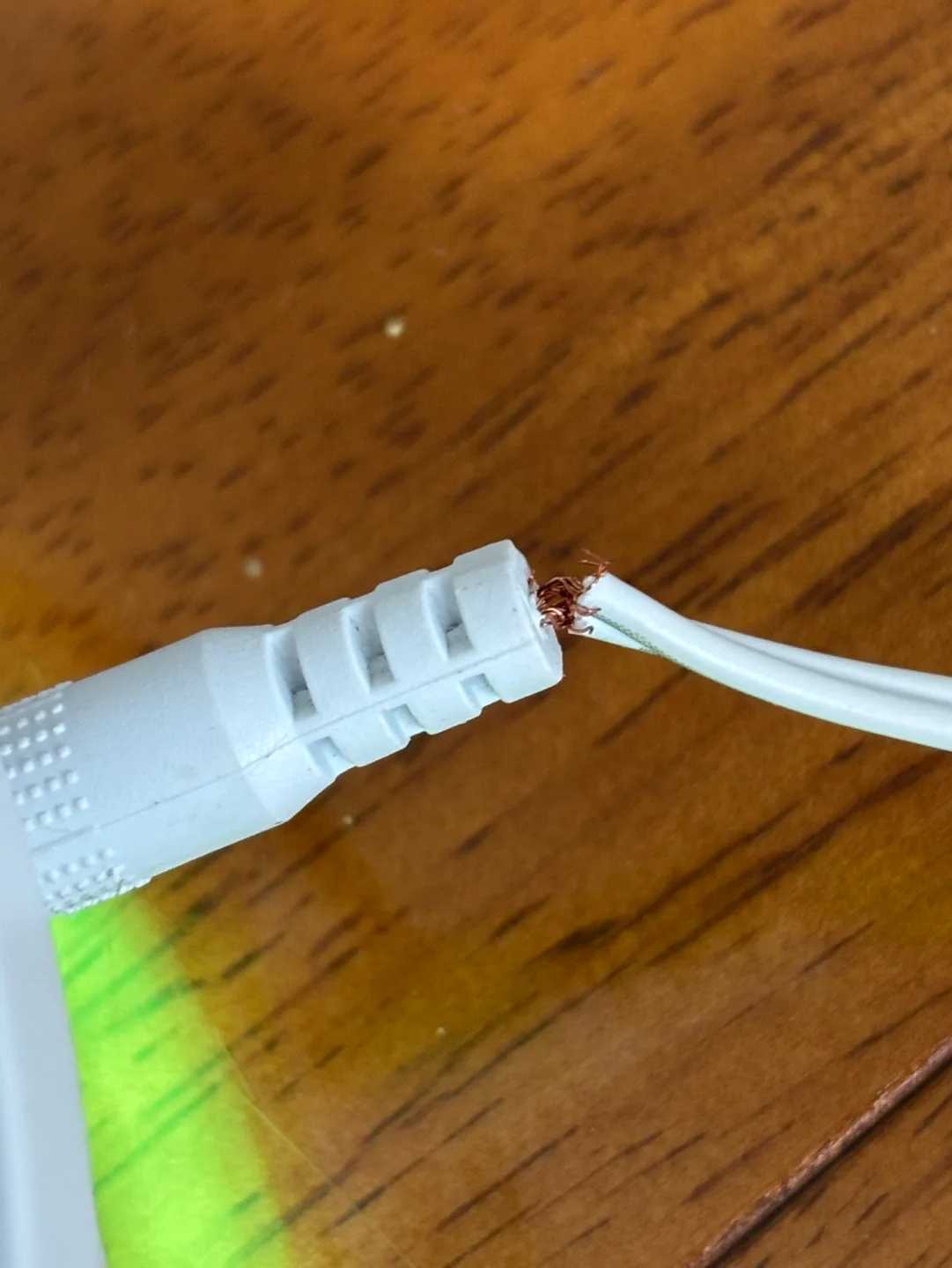 OttoLite - Desk Lamp with Digital Clock image indicator(5)