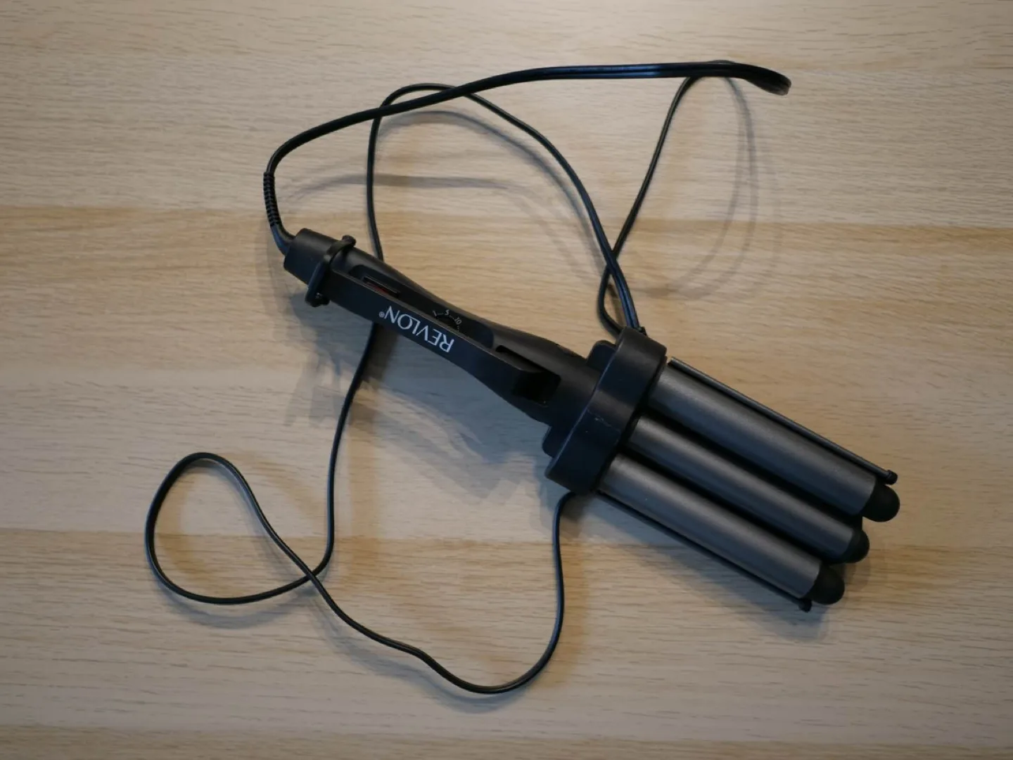 Revlon Triple Barrel Waver thumbnail