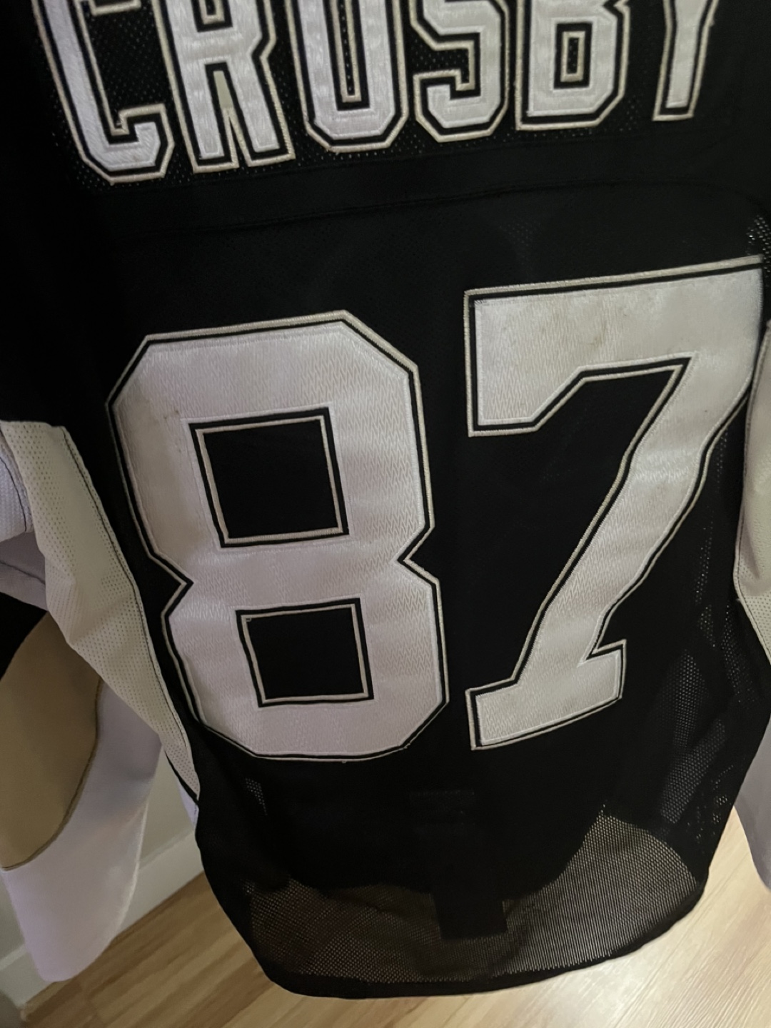 Sidney Crosby Pittsburgh Penguins CCM Authentic Jersey Size 50 - photo 3