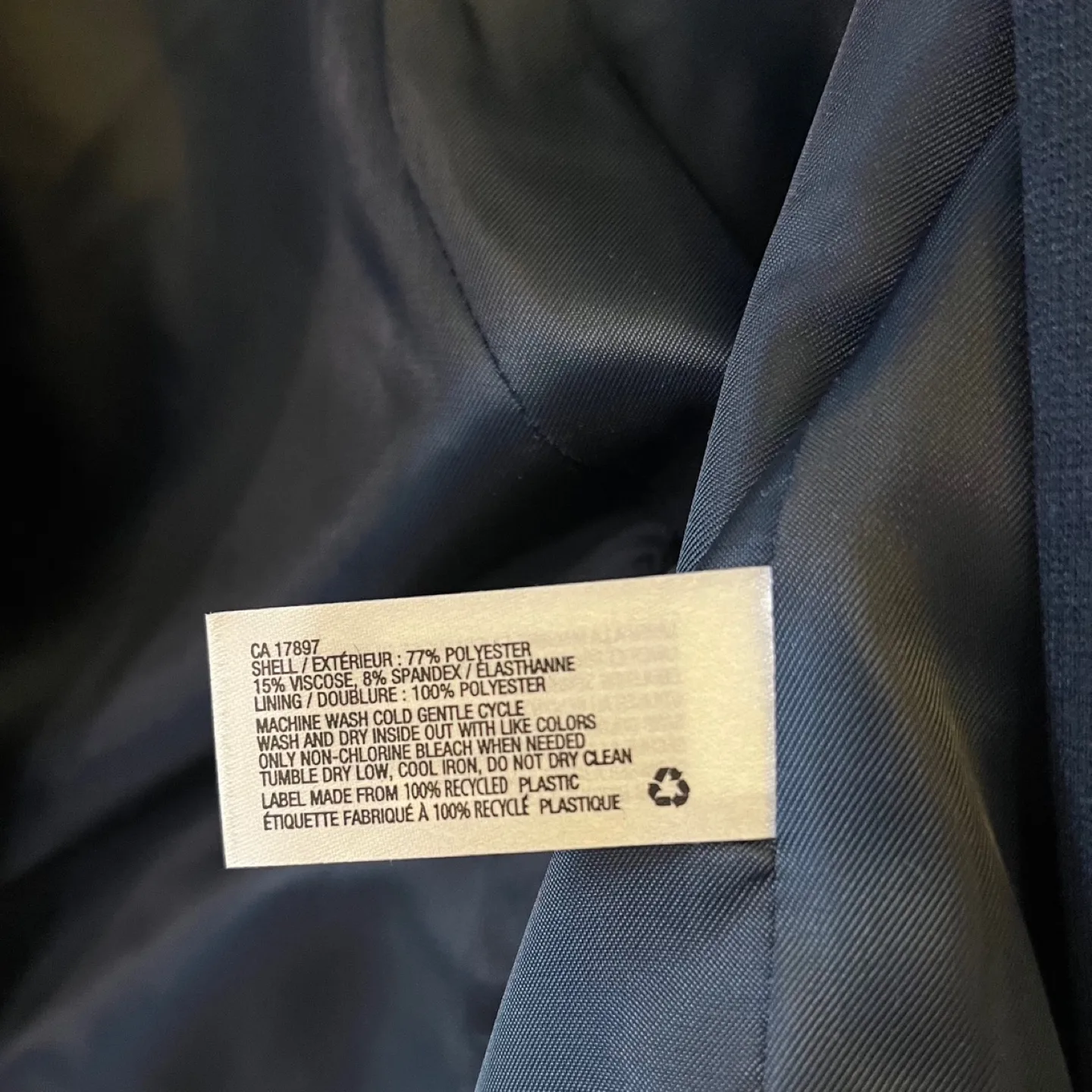 NEW - GAP Women's Blazer Size 2 NWT image indicator(4)