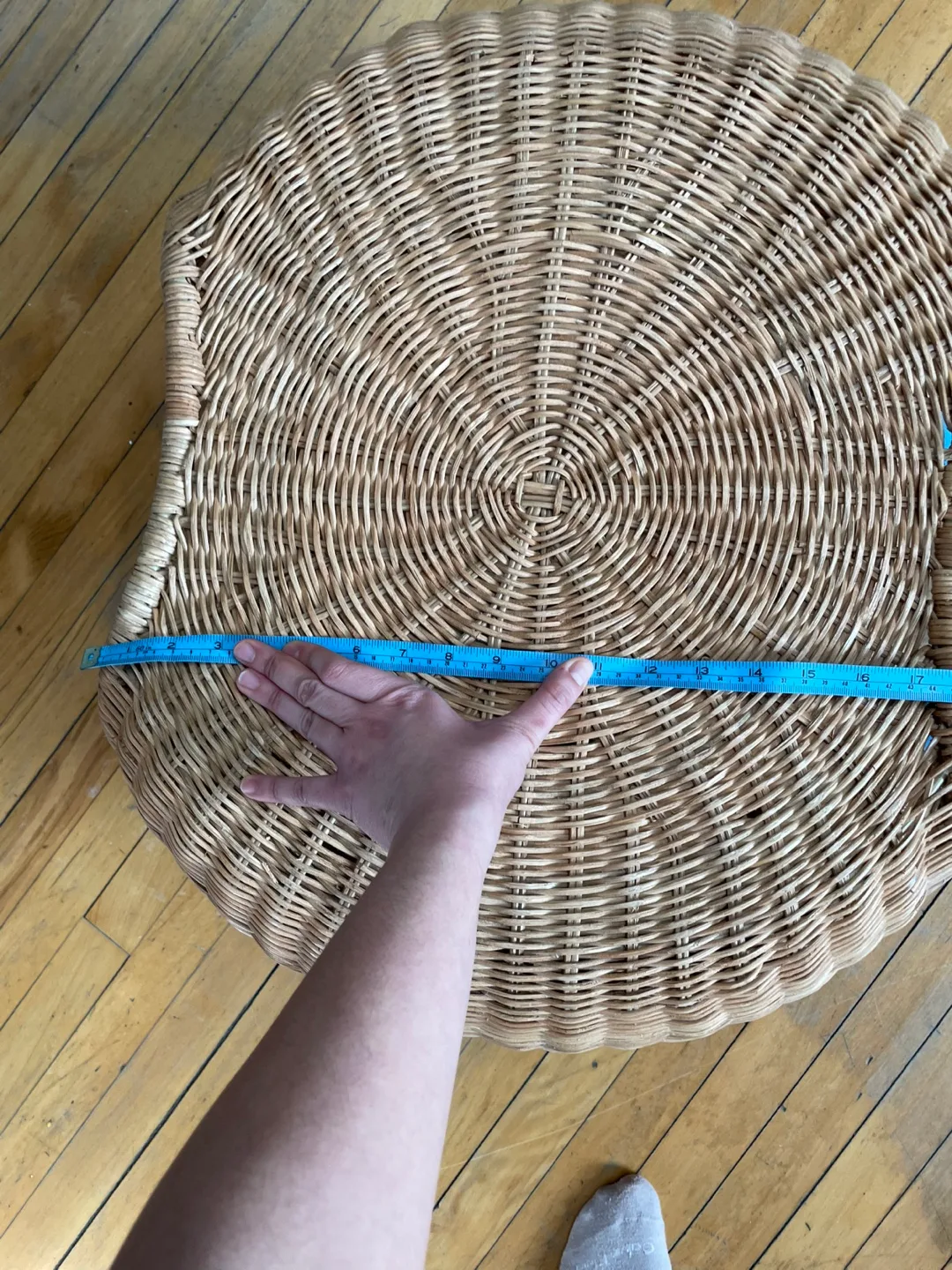 IKEA Modern Ottoman- Wicker and Metal Stool image indicator(6)