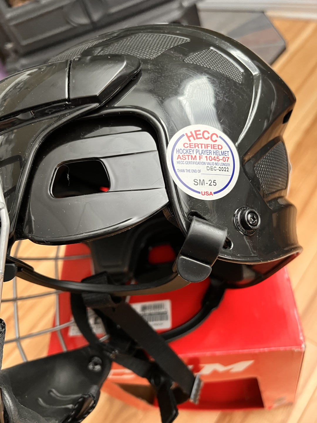 CCM FL40 Hockey Helmet - Size Small - photo 2