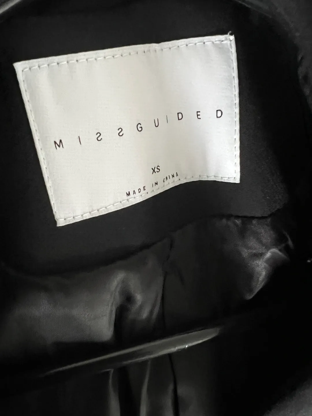 Black contour Blazer - Size XS image indicator(4)