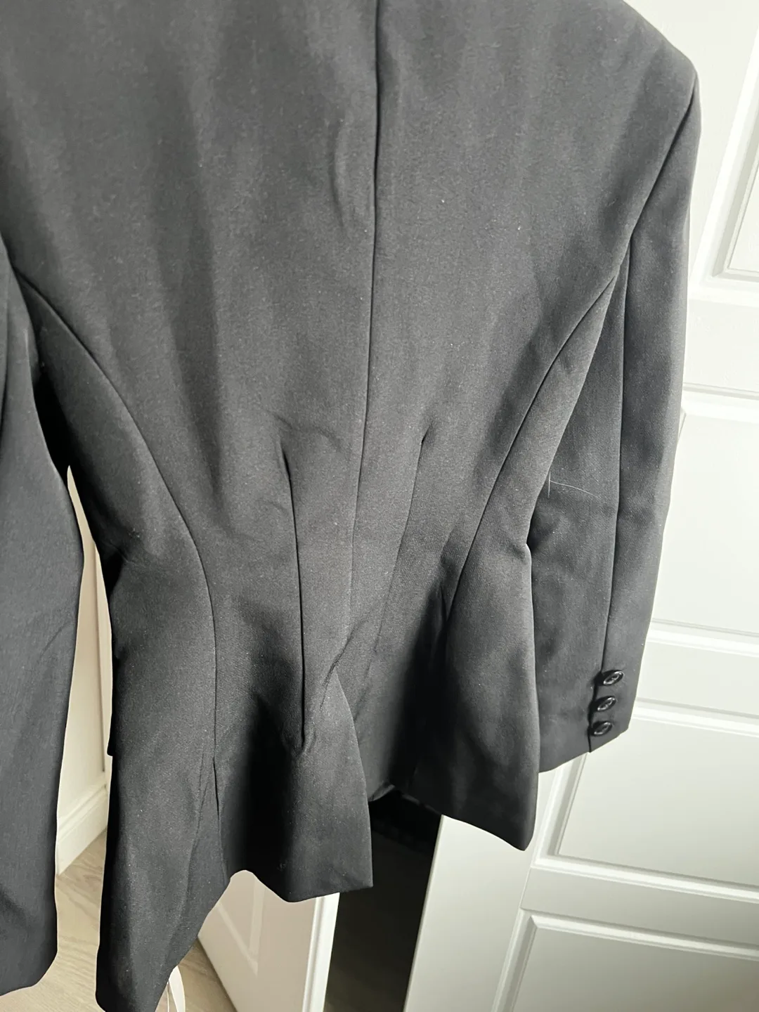 Black contour Blazer - Size XS image indicator(5)