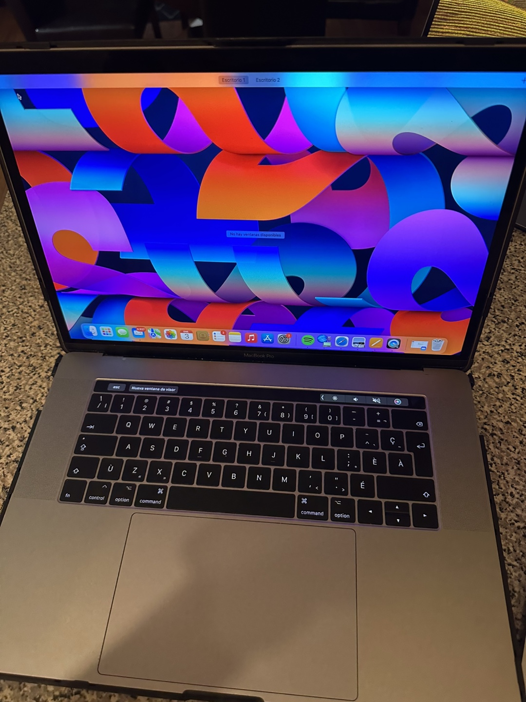 MacBook Pro - Excellent Condition