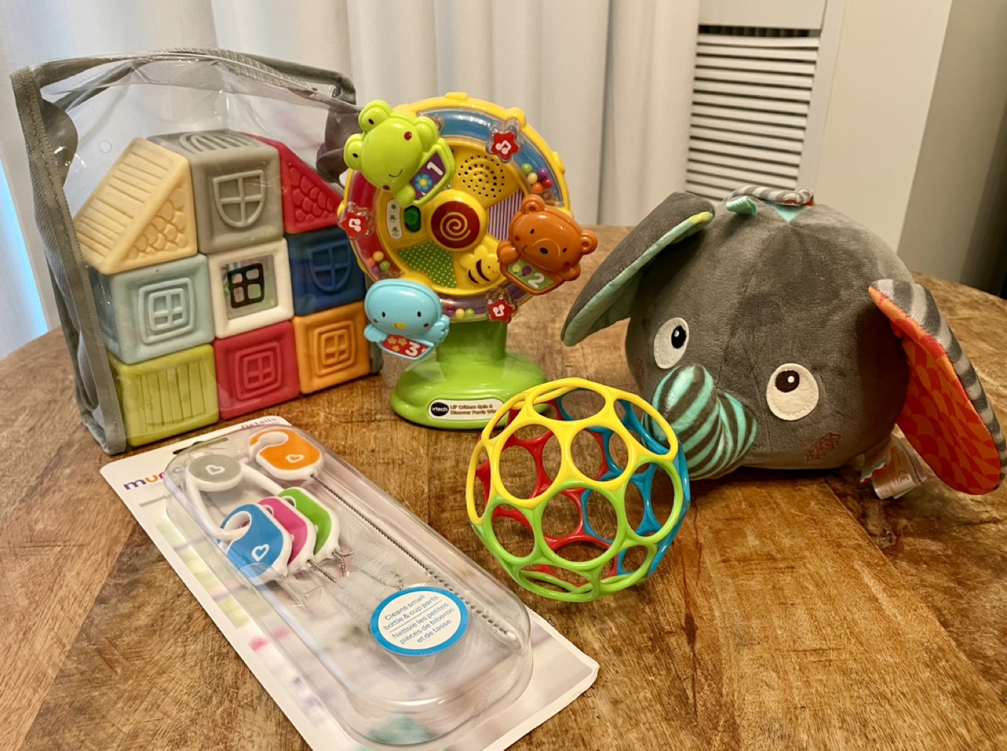 Newborn toys/ baby essentials
