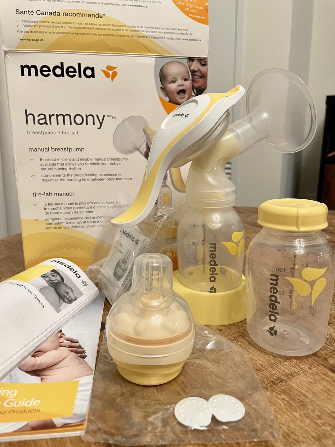 Medela Harmony Manual Breastpump (Never Used)