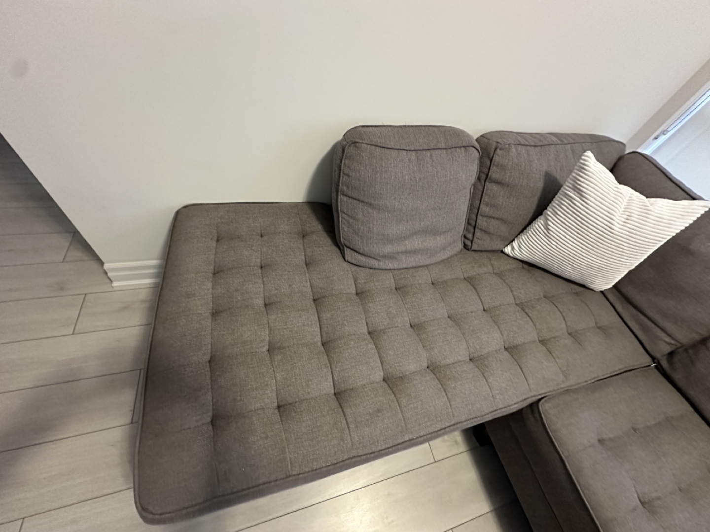 Grey L-Shaped Sectional Sofa - photo 2