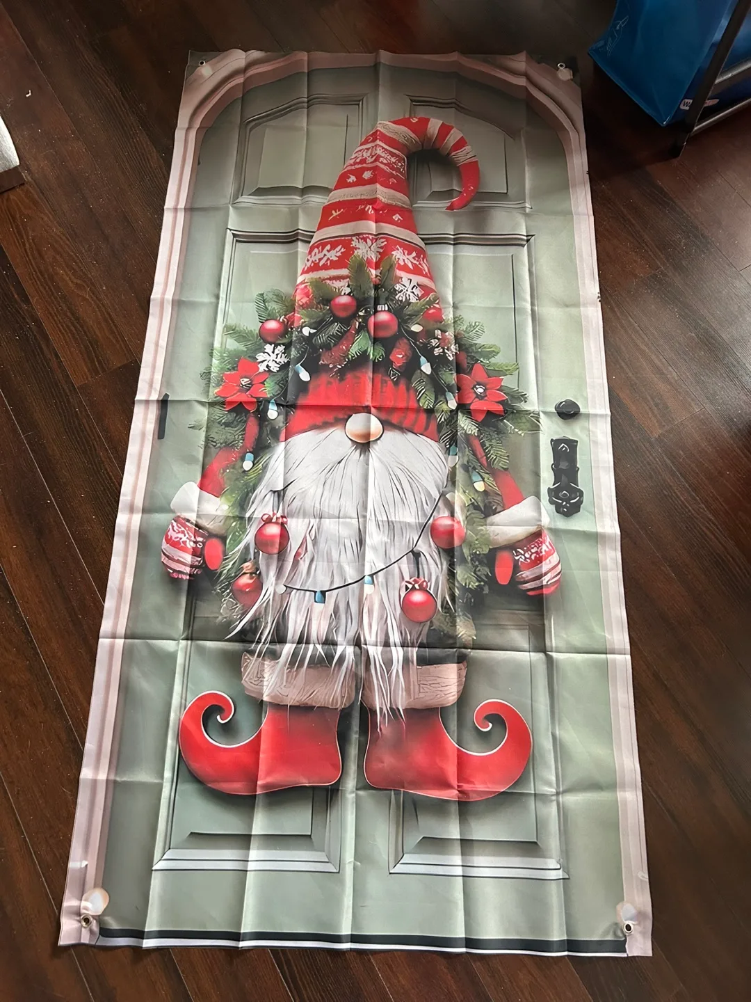 What’s in Santa’s Sac? 🎅 image indicator(2)