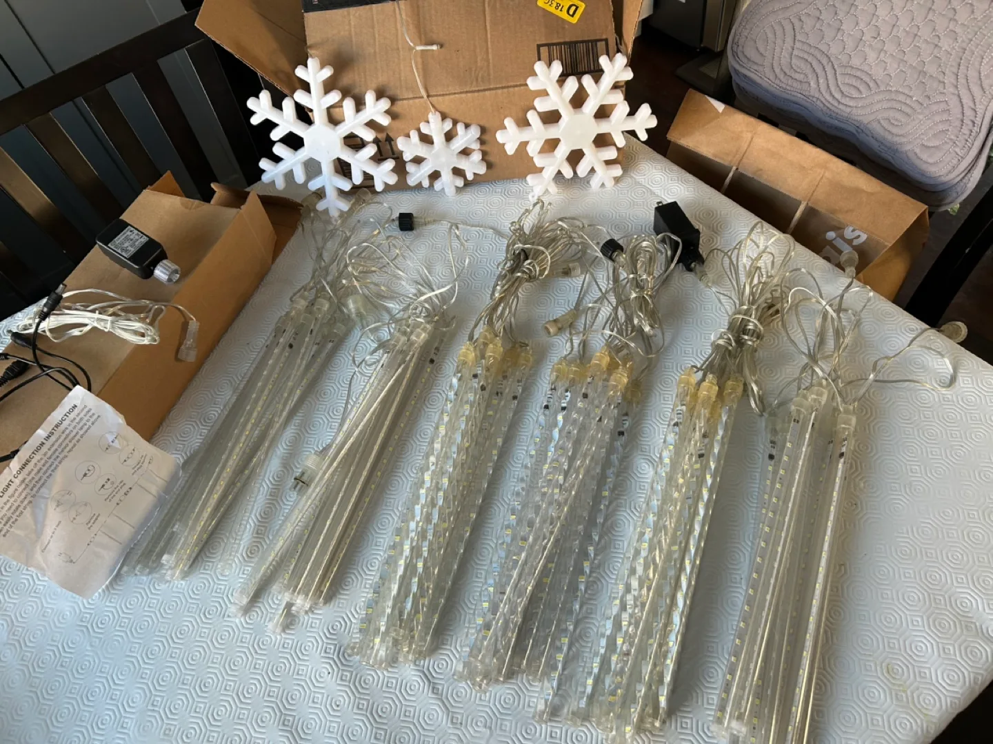 What’s in Santa’s Sac? 🎅 image indicator(9)