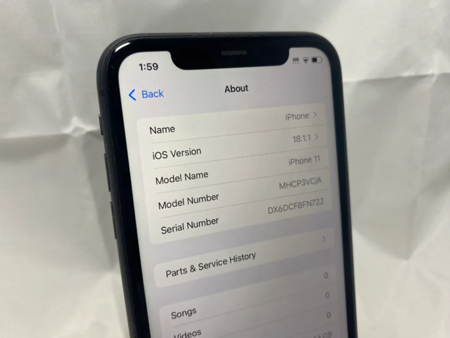 Apple iPhone 11 64GB iOS 18.1.1 Black MHCP3VC/A Battery 79% image indicator(3)