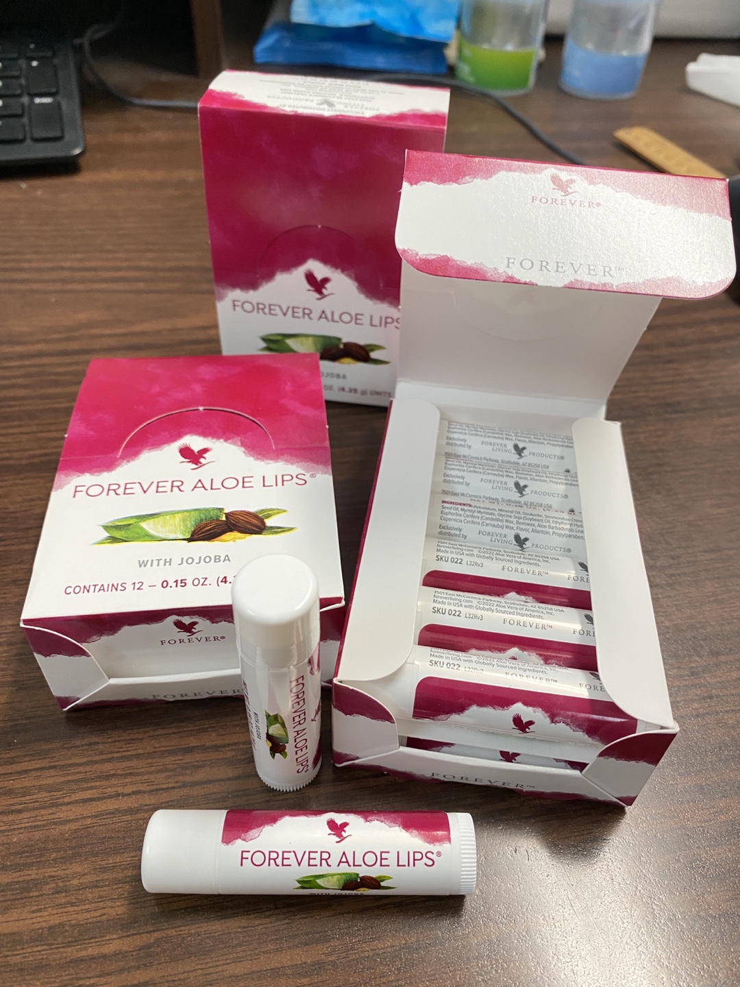 Brand New Forever Aloe Lips $6/1pc, $32/6pcs, $60/12pcs - photo 2