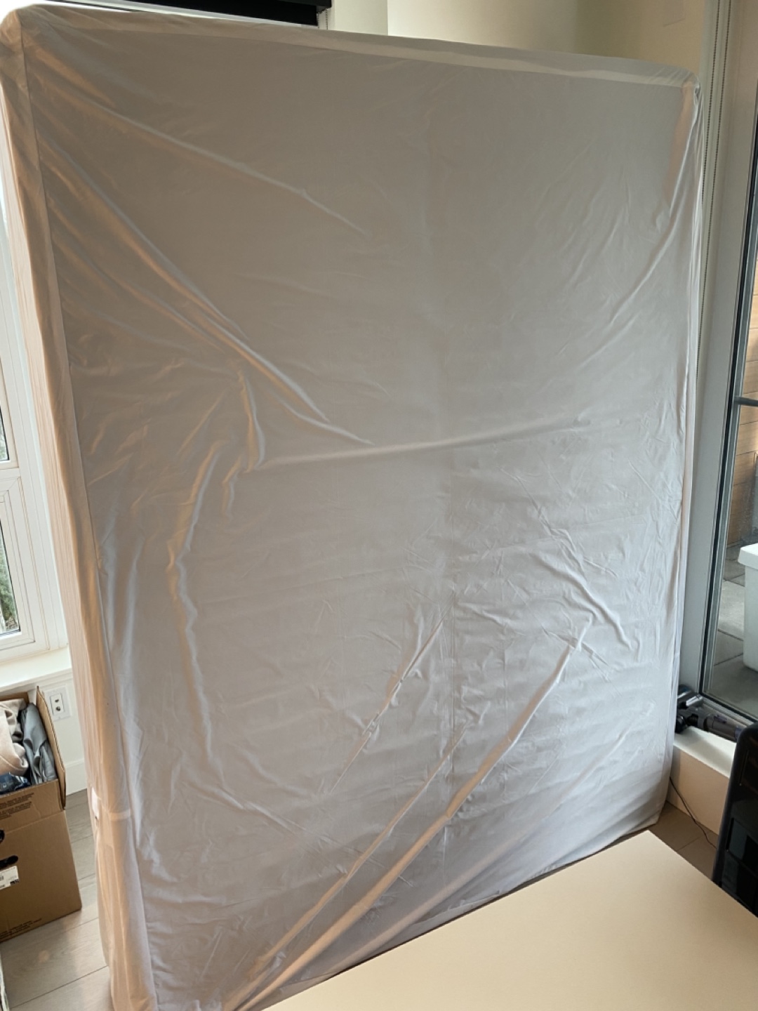 Queen size spring matress