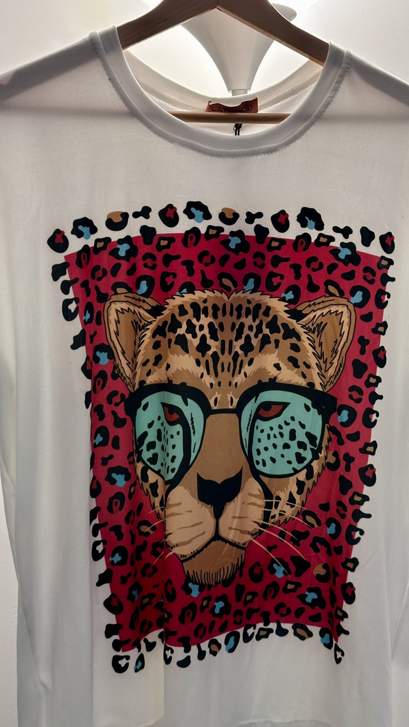 Vibrant Latina- Inspired Graphic Tees – Limited Edition!l - photo 5