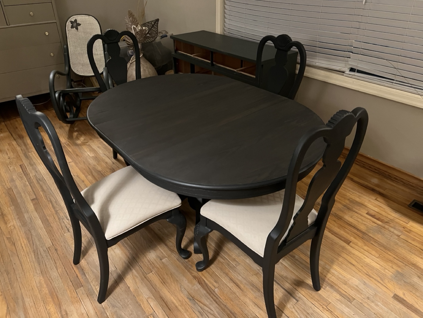 Black Dining Table Set - photo 4