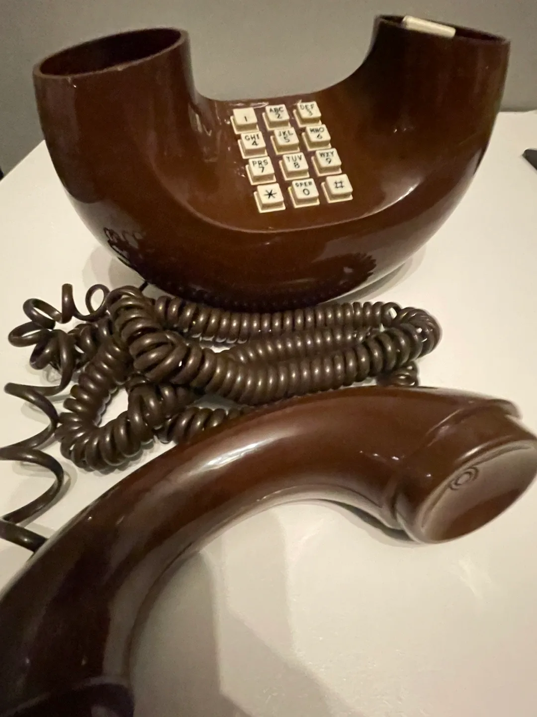 Vintage Brown 70’s Donut Shaped Phone image indicator(2)