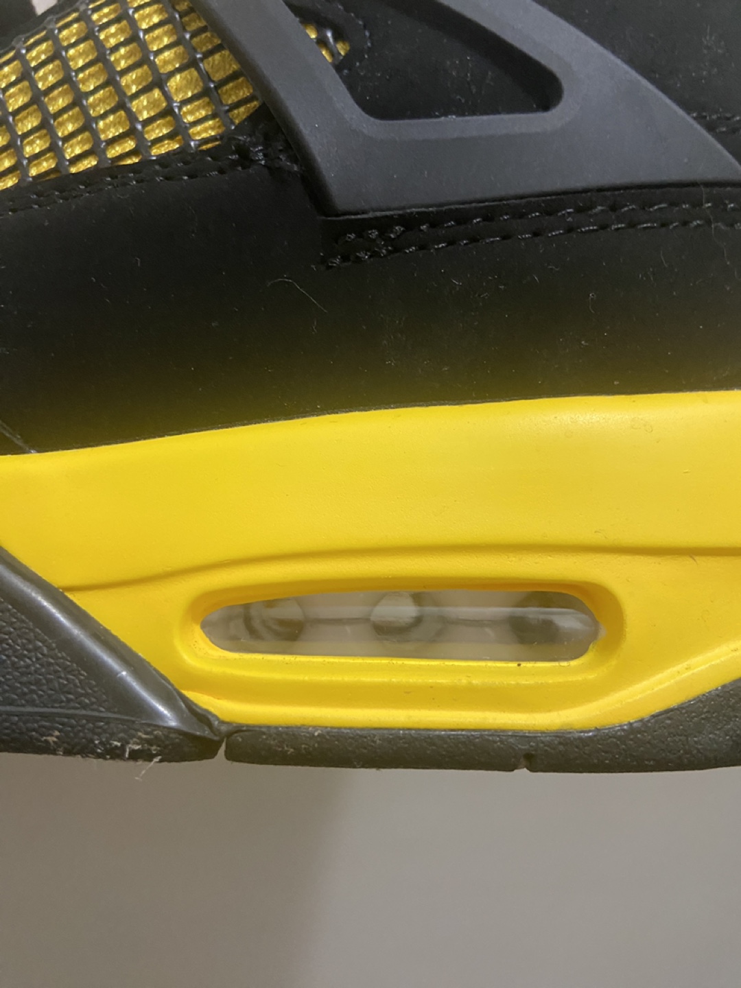 Air Jordan 4 Retro 'yellow Thunder' - photo 5