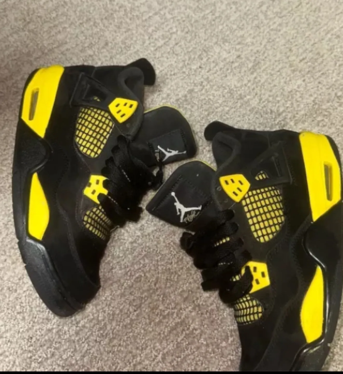 Air Jordan 4 Retro 'yellow Thunder' thumbnail