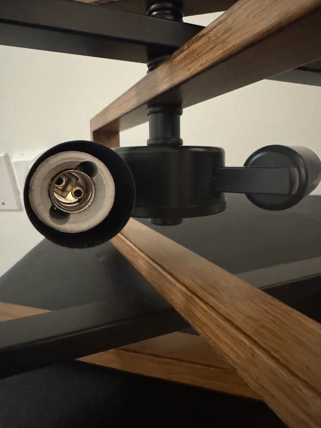 Mid-Century Modern Farmhouse 3-Light Pendant Light Fixture image indicator(3)