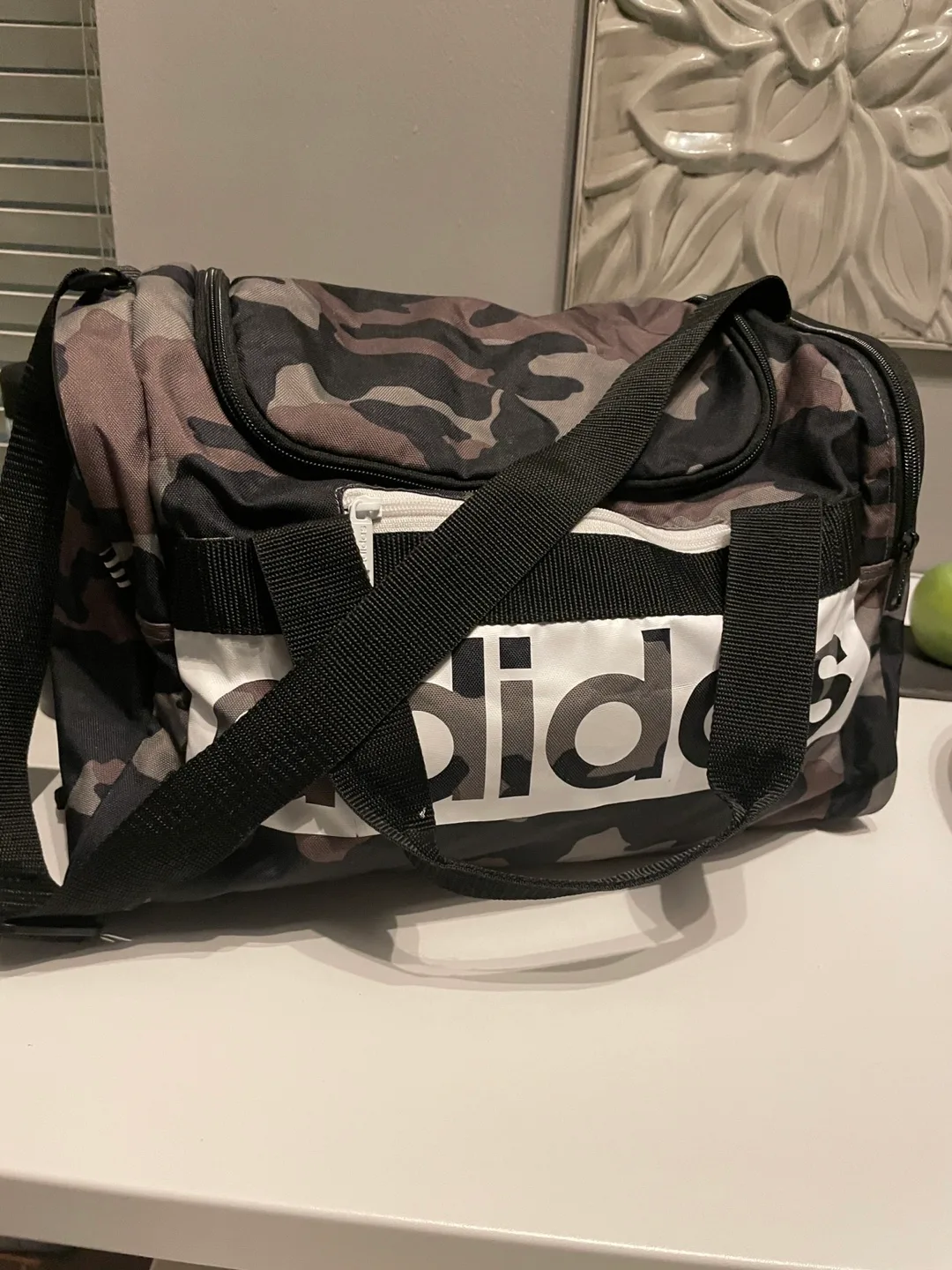 Adidas Camo Duffel Bag image indicator(2)