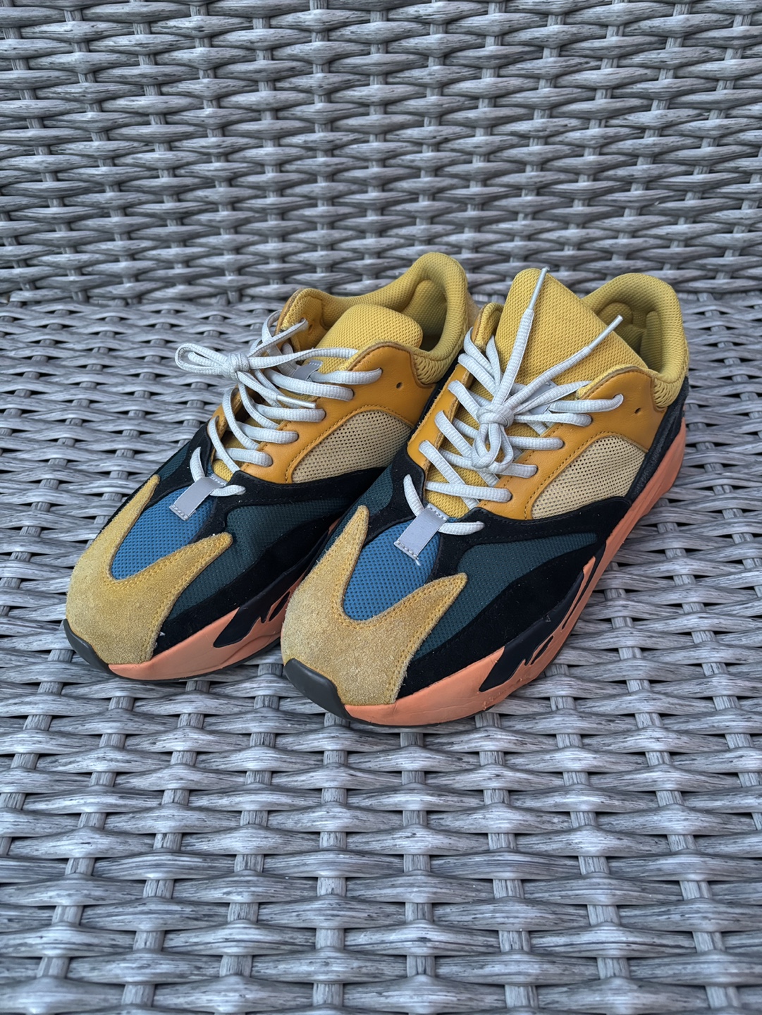 Adidas Yeezy 700 - Sz 11M - Enflame Amber - GW0297 - photo 5