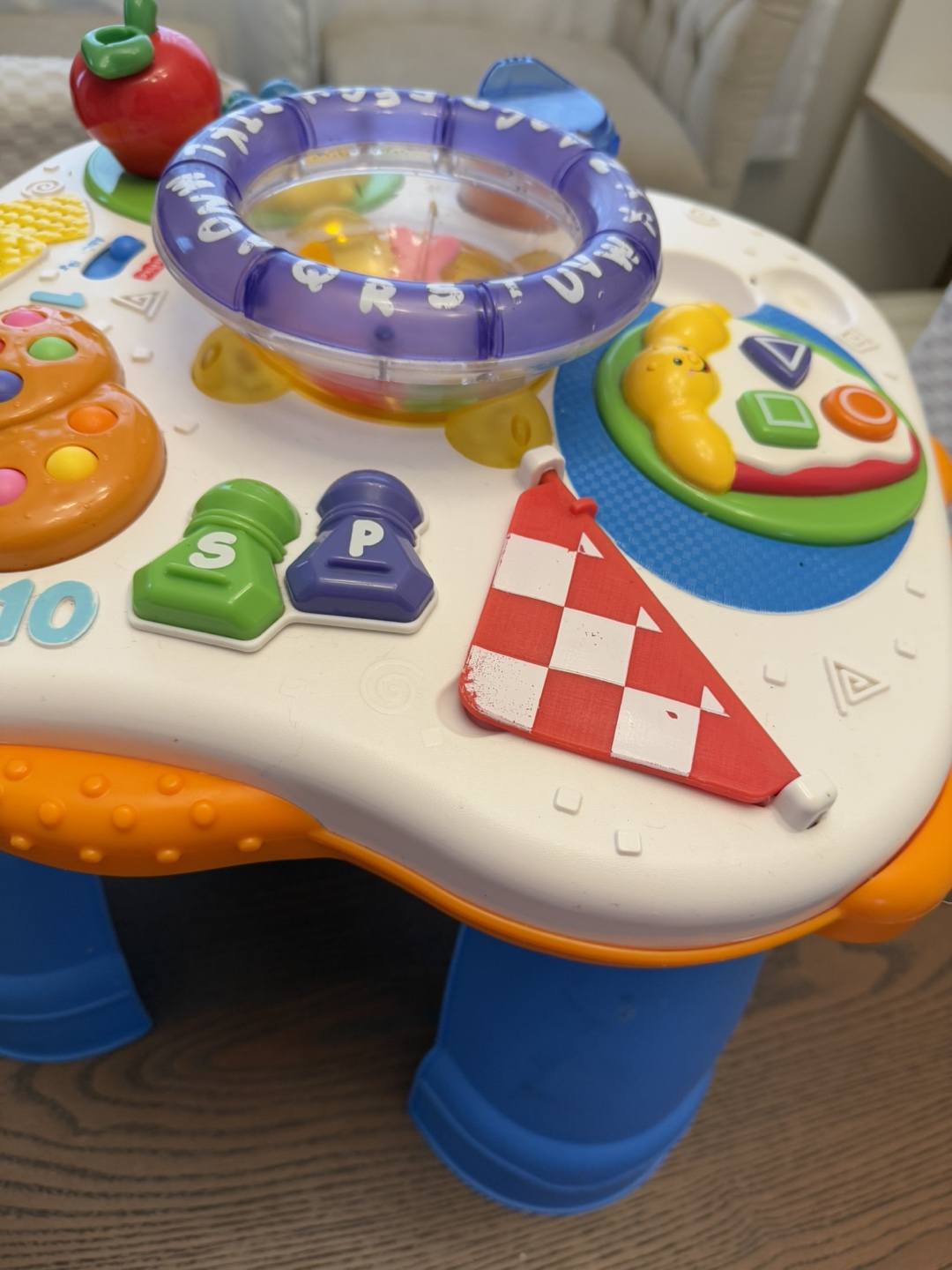 Fisher-Price Laugh & Learn Activity Table - photo 3