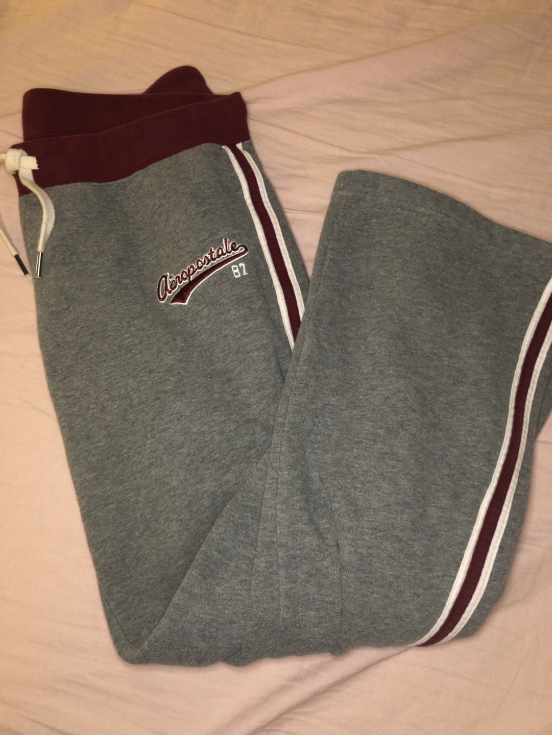 Aeropostale low waisted sweats