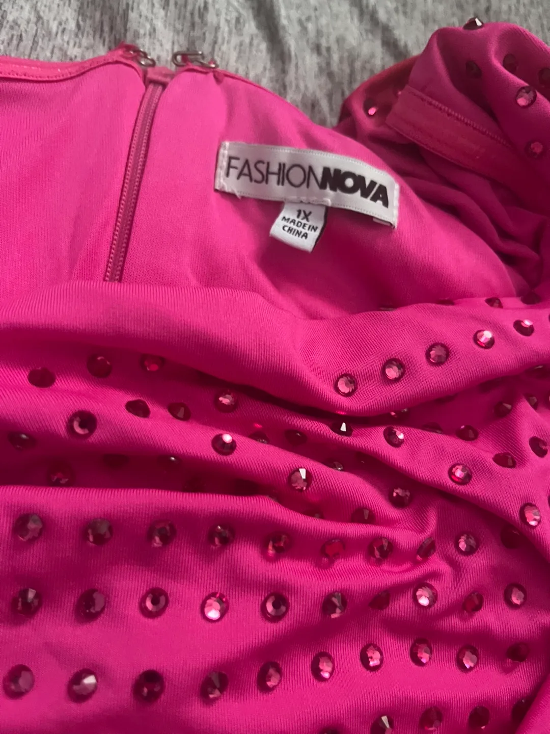 Hot Pink Rhinestone Maxi Dress Sz 1X image indicator(5)