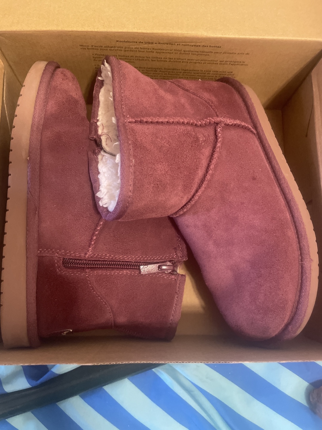 Kookaburra by UGGs girls size 3