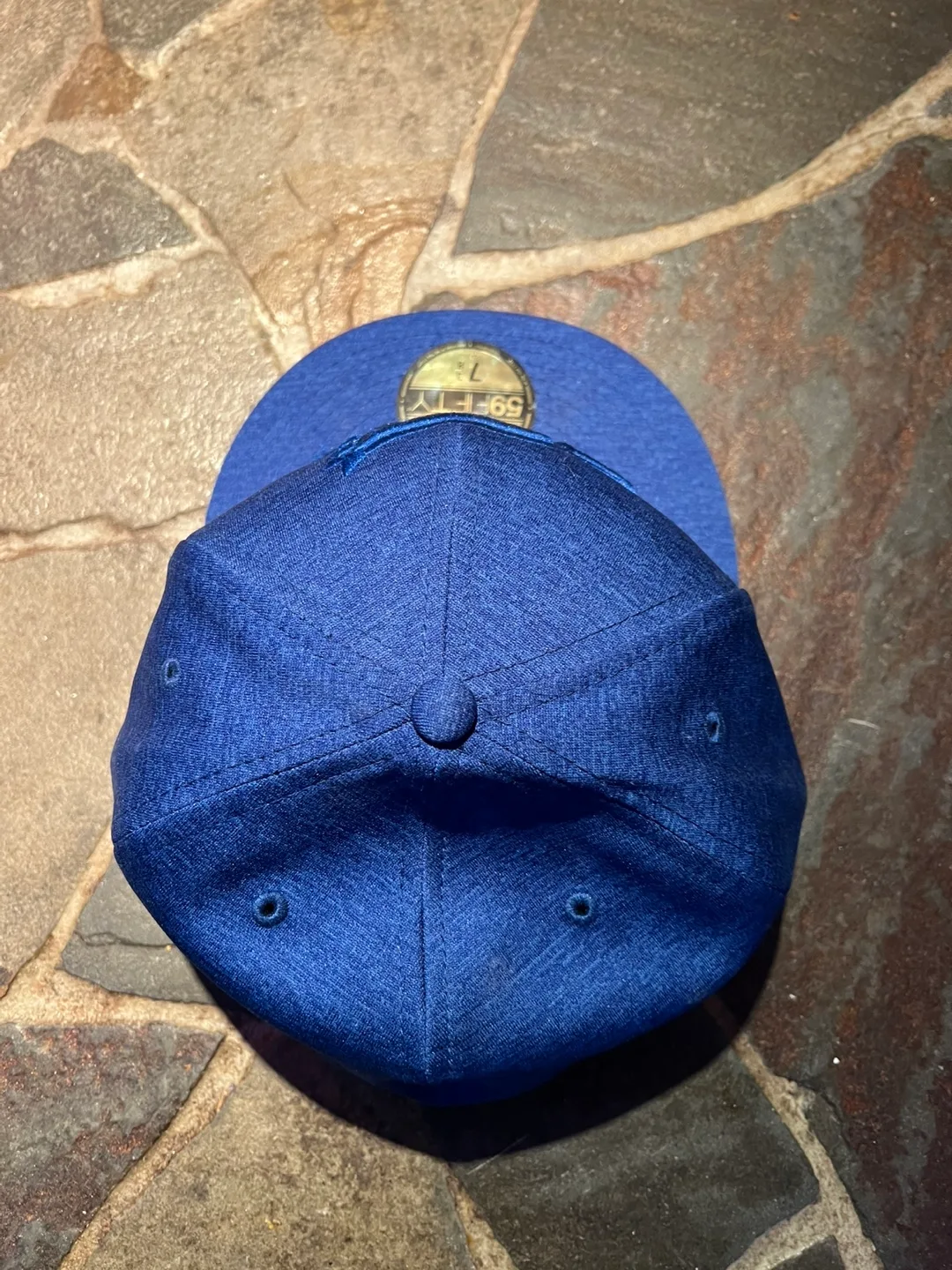 New Era Toronto Blue Jays Cap (7 3/8)(BN) image indicator(3)