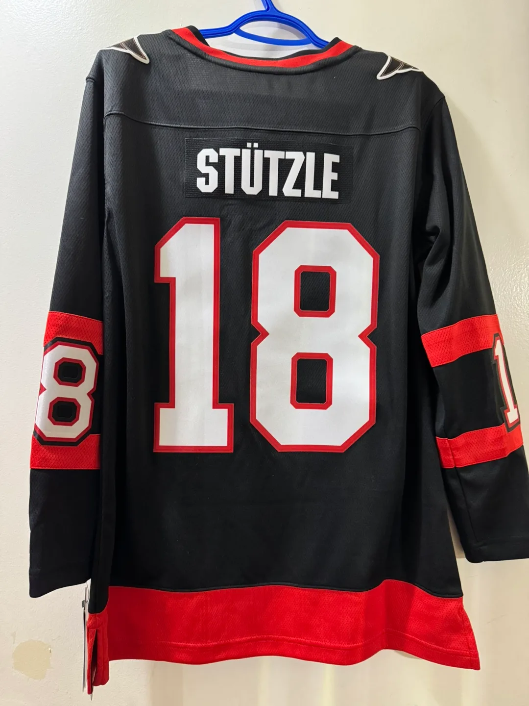 Ottawa Senators #18 Stützle Jersey - Women's Medium image indicator(4)
