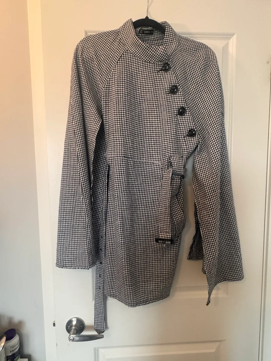 Black and White Houndstooth Cape Dress from SHEIN image indicator(2)