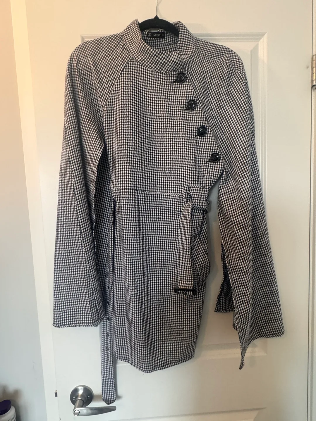 Black and White Houndstooth Cape Dress from SHEIN image indicator(3)
