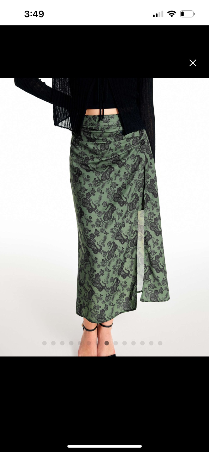 Green paisley print midi skirt with side slit - photo 3