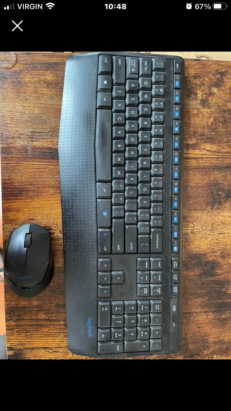 Logitech Wireless Keyboard and Mouse Combo thumbnail