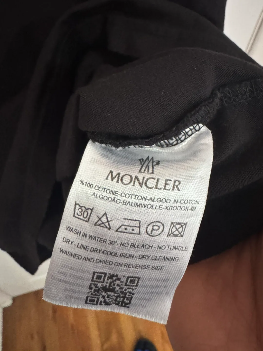 Moncler Black T-Shirt image indicator(3)