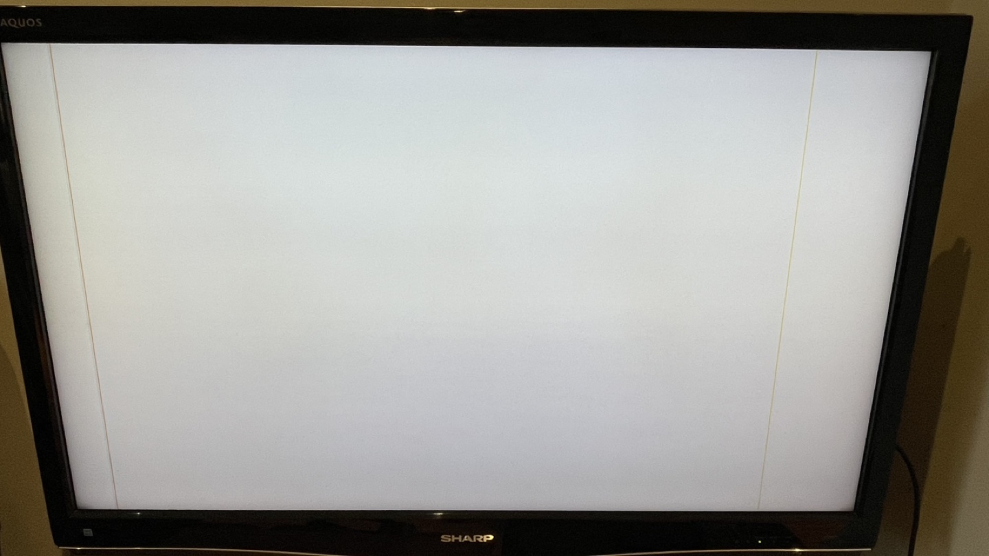 TV - 42” Sharp Aquos LCD television - photo 3