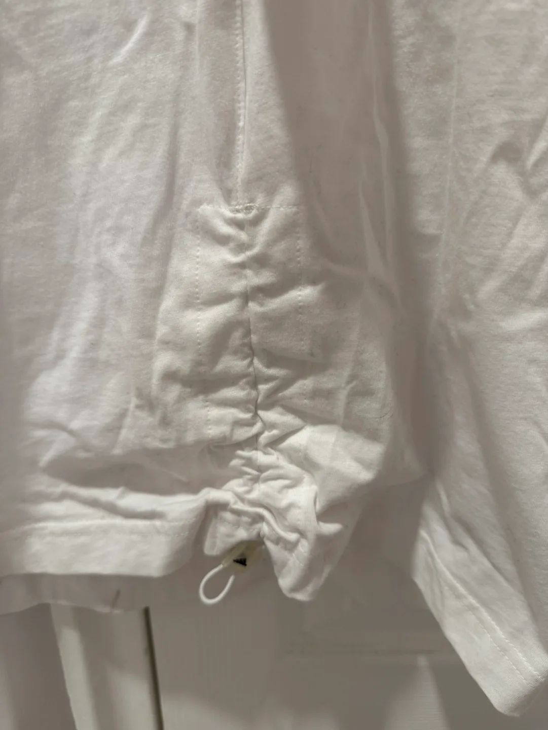 Adidas Women's White Sleeveless Cropped Tank Top - Size Small image indicator(5)