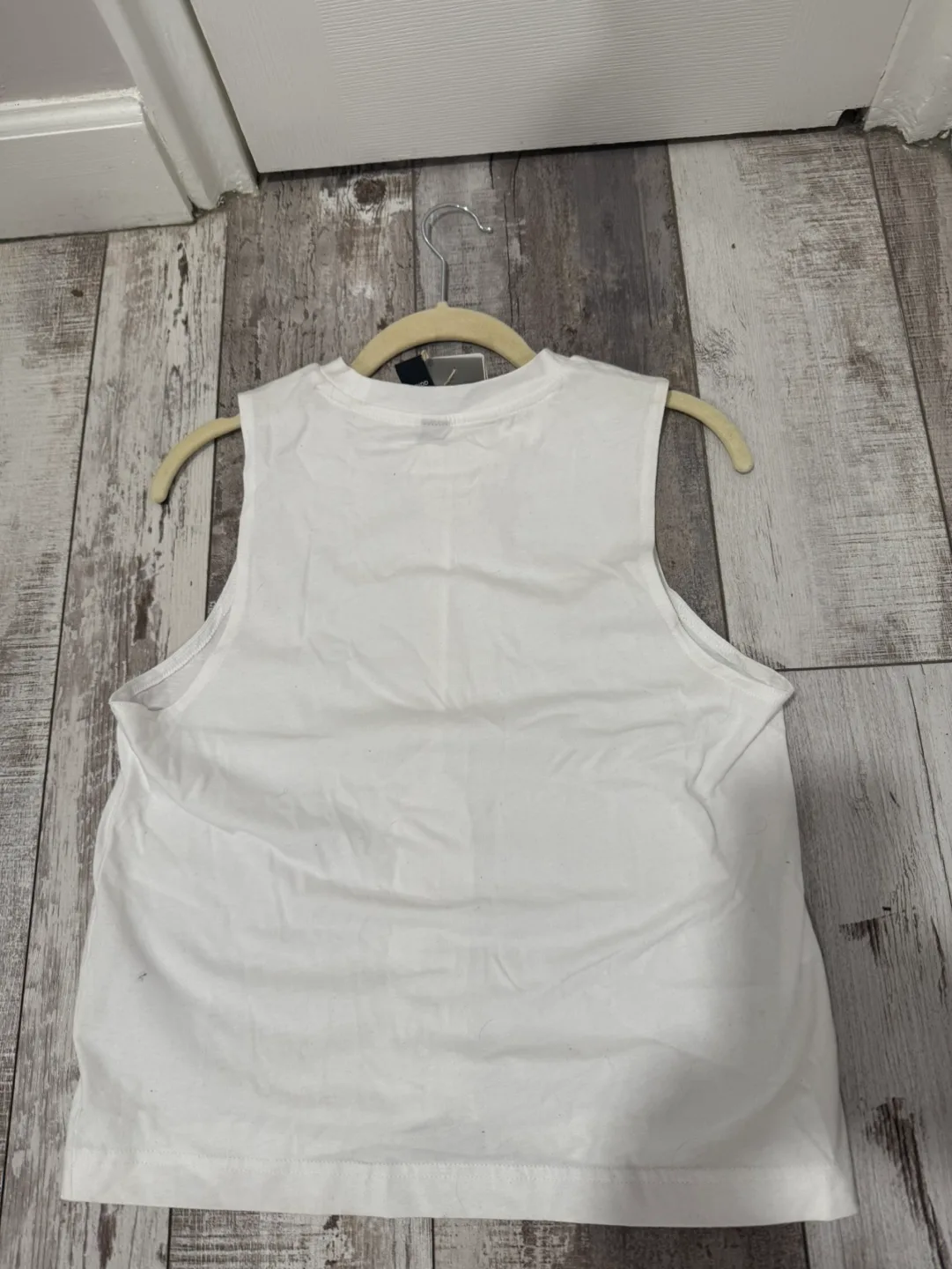 Adidas Women's White Sleeveless Cropped Tank Top - Size Small image indicator(2)