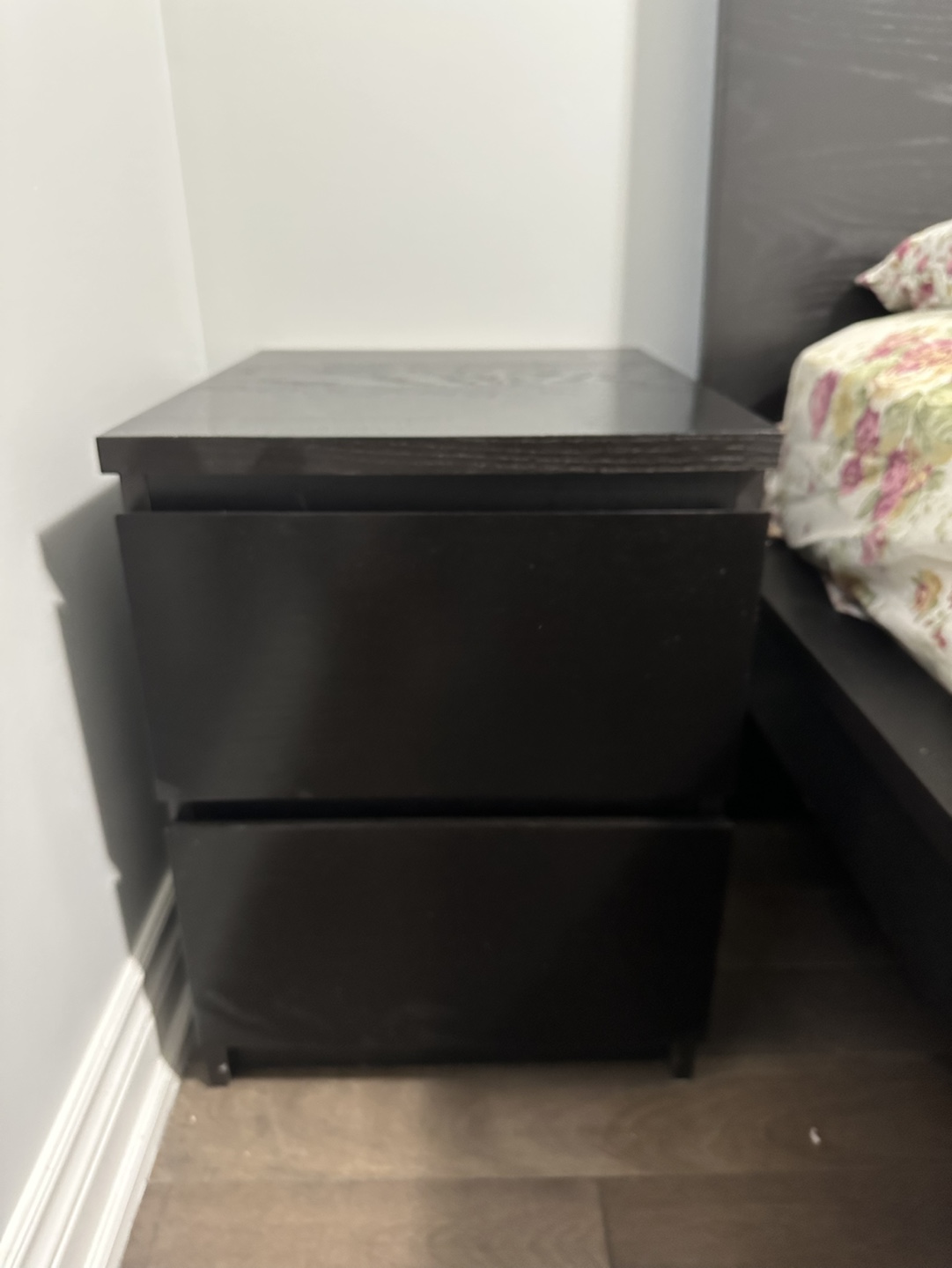 IKEA MALM Bed Frame with 2 Nightstands - photo 5
