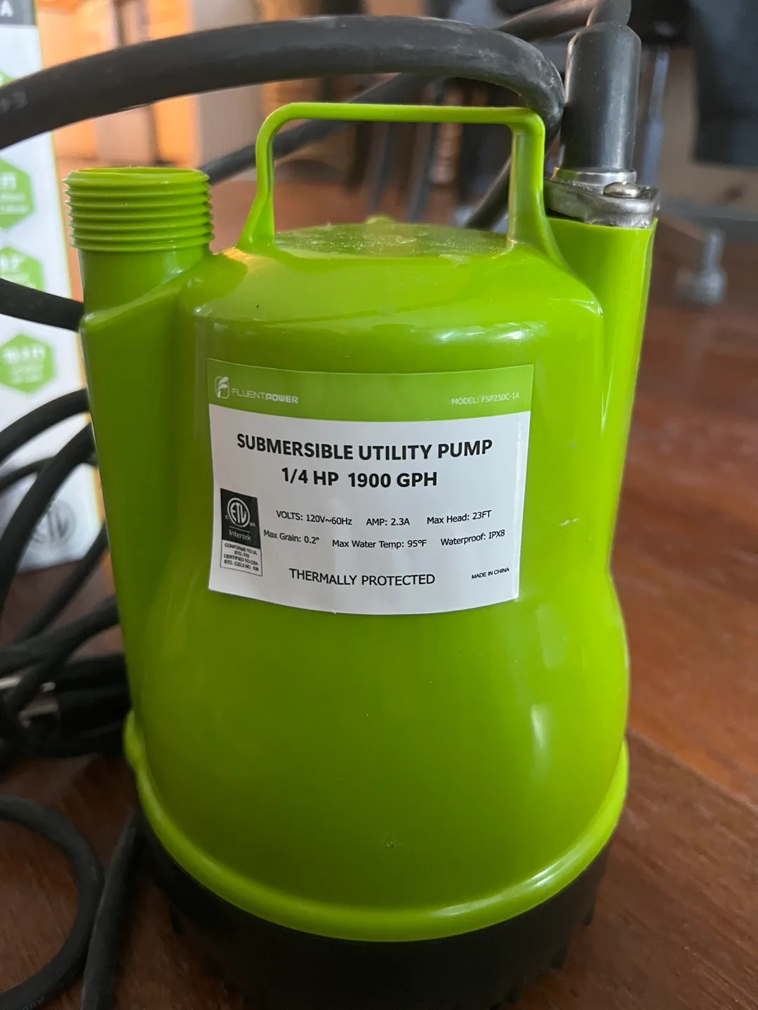 FLUENTPOWER 1/4 HP 1900 GPH Submersible Utility Pump image indicator(2)