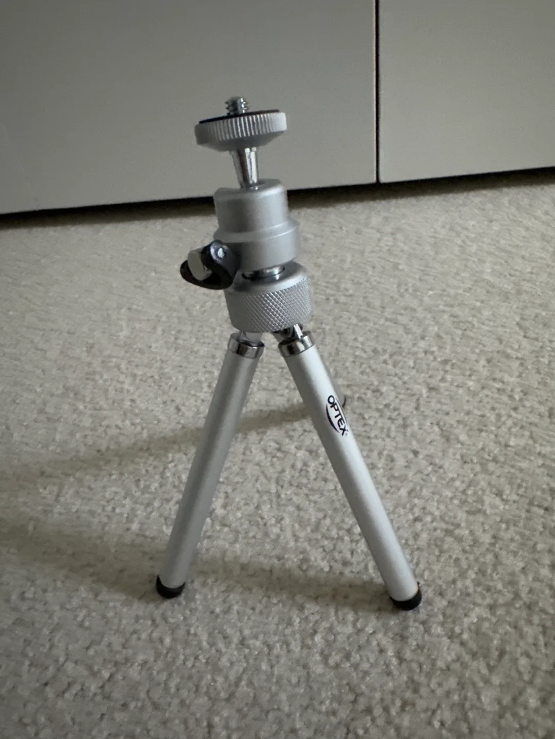 Extendable Silver Tripod image indicator(2)