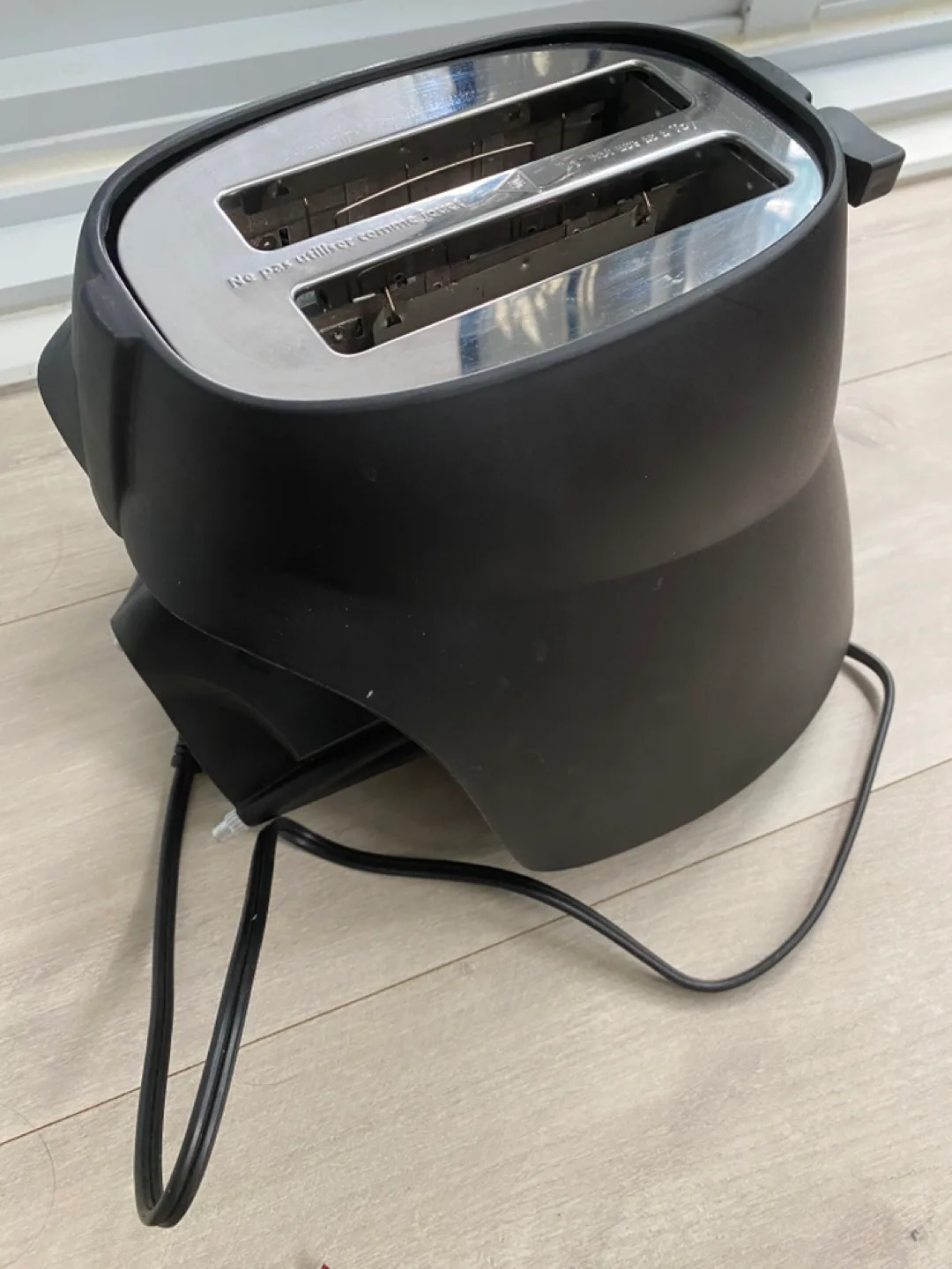 Darth Vader Toaster -  Star Wars Kitchen Appliance image indicator(2)