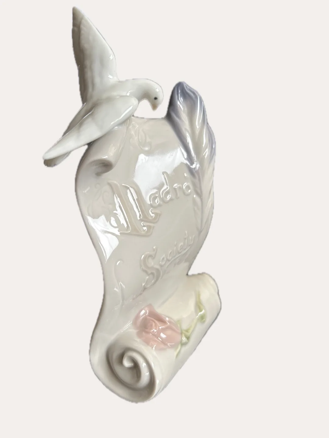 Lladró Society Figurine - Dove on Scroll image indicator(2)
