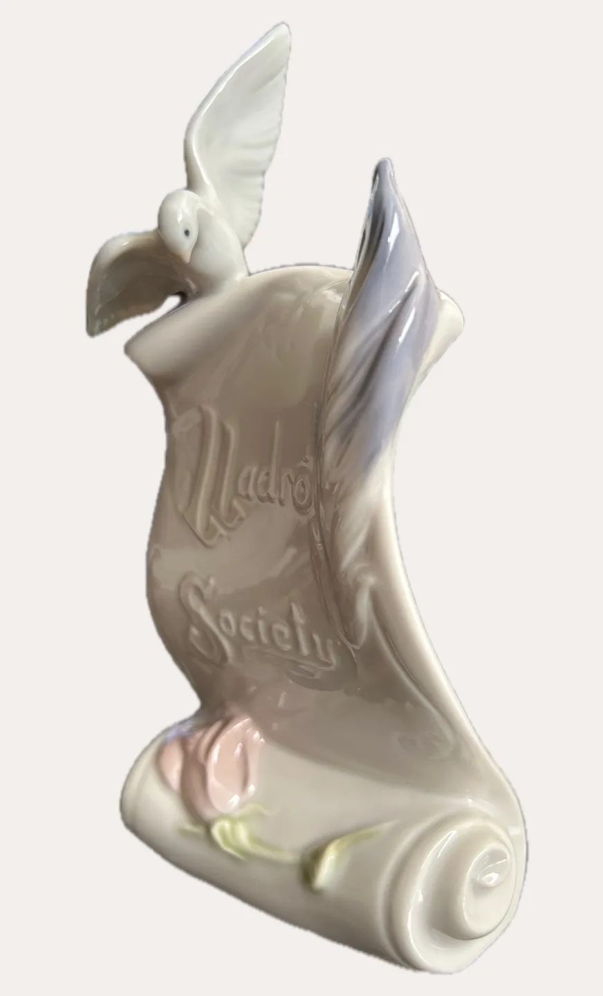 Lladró Society Figurine - Dove on Scroll image indicator(3)