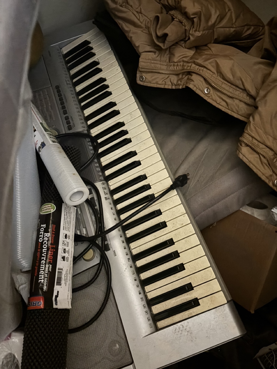 Used Electronic Keyboard