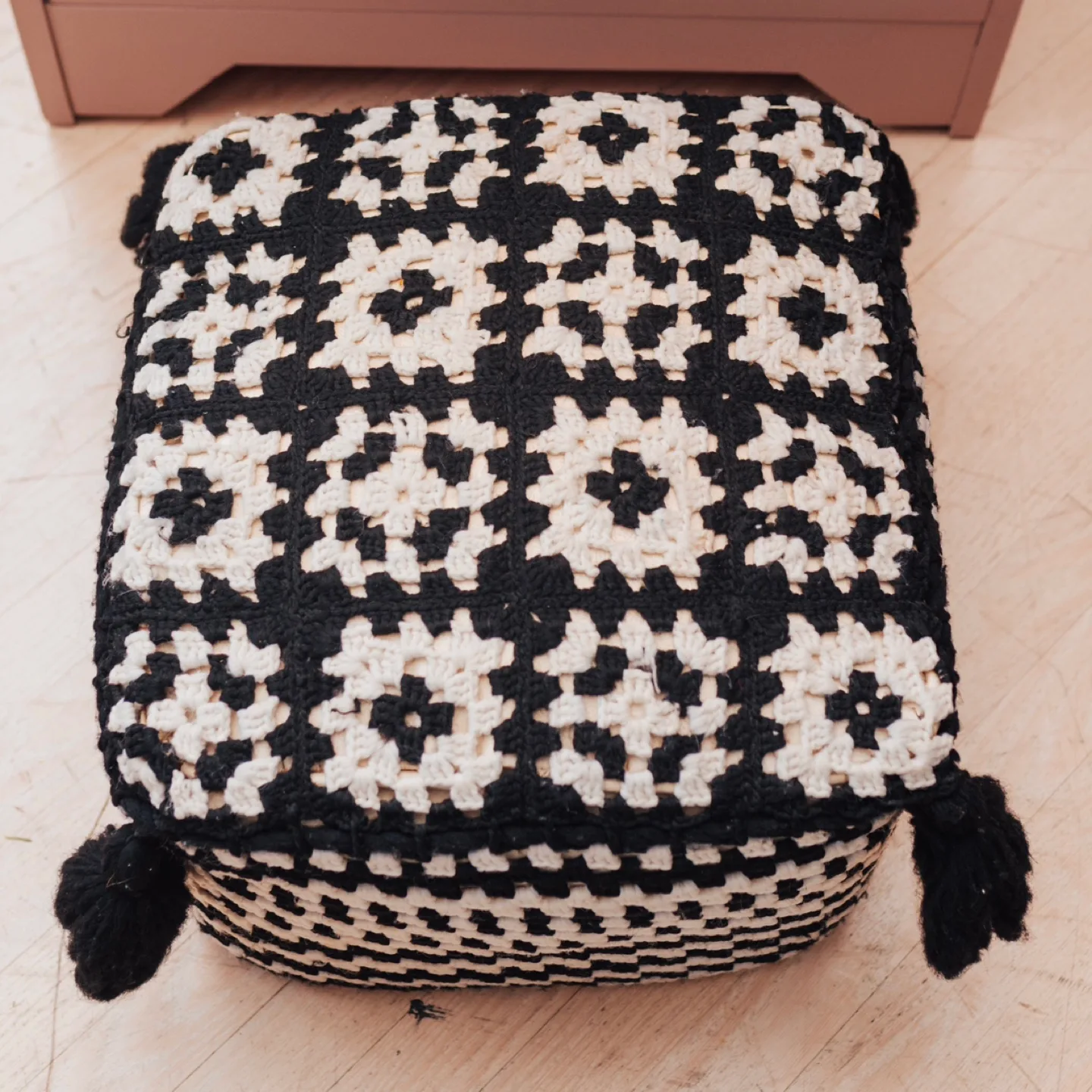 Midcentury Vintage Ottoman with Handmade Crochet Cover 🖤 image indicator(2)