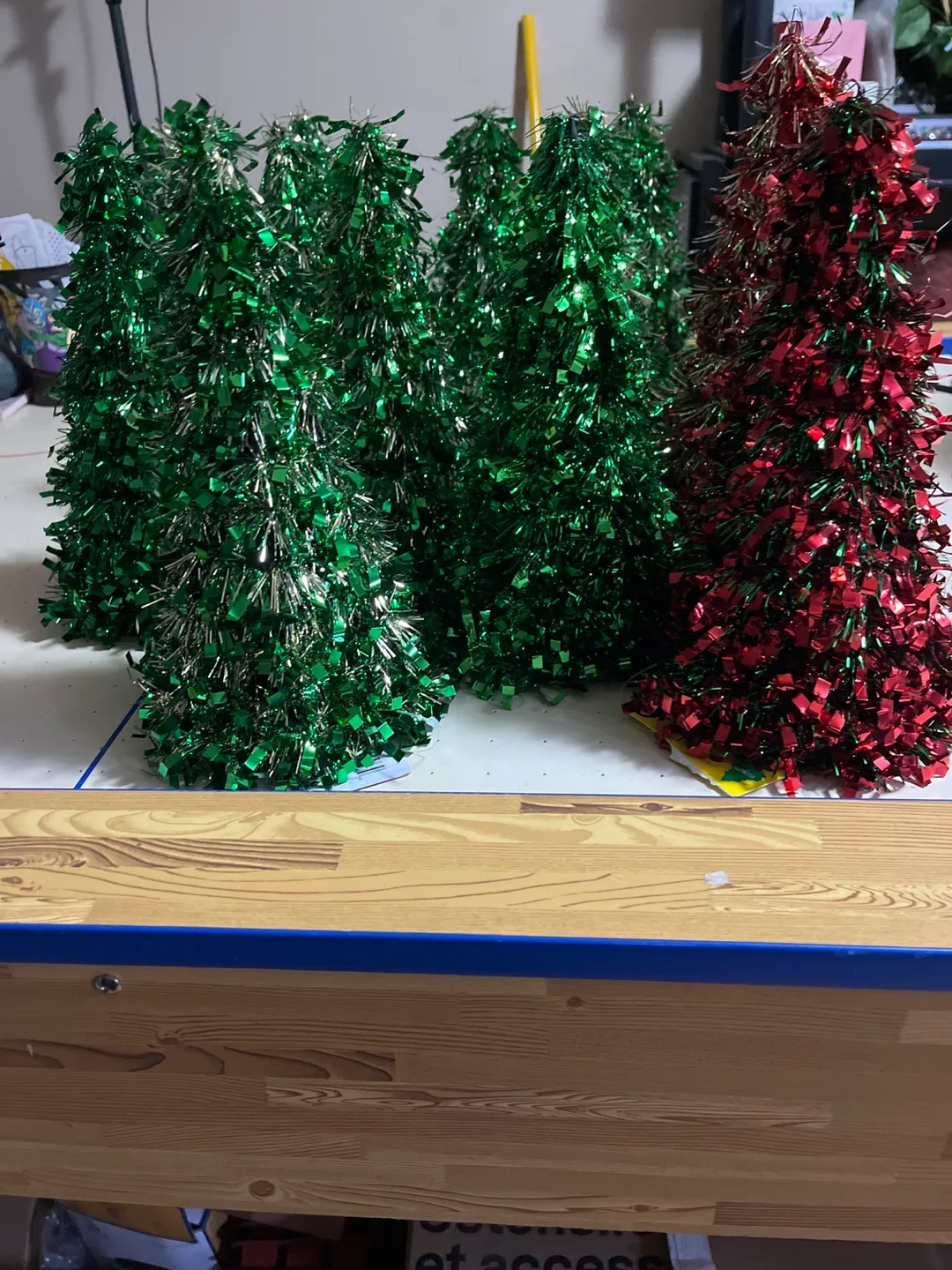 Lot of 13 Tinsel Christmas Trees - Green and Red image indicator(3)