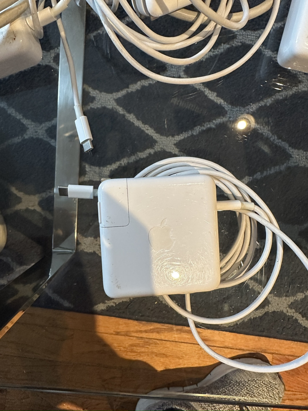 MacBook Pro - Excellent Condition - photo 3